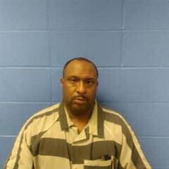 Mugshot of DAMARV CUMMINGS
