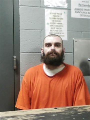 Mugshot of Chancey L Piercefield