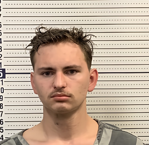 Mugshot of ZACHARY HOYT