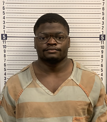 Mugshot of LEDERRION BLOOMINGBURG