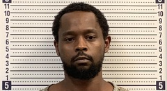 Mugshot of DEVAUNTAE JOHNSON