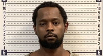 Mugshot of DEVAUNTAE JOHNSON