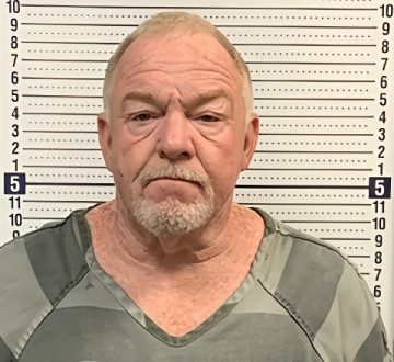 Mugshot of CLOYD ARNOLD