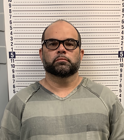 Mugshot of CHASE CREWS
