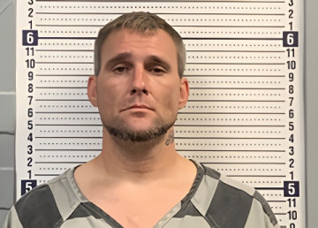 Mugshot of STEVEN BOX