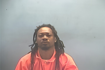 Mugshot of MERRILL RECARDO HENRY