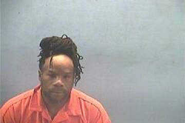 Mugshot of DESMOND HUNT