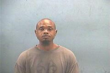 Mugshot of WILLIE MOORE