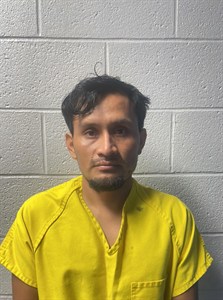 Mugshot of Alfredo Vail-Hernandez