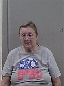 Mugshot of JACQUALYNNE LAURSON