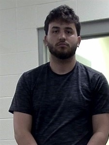 Mugshot of HEBERTO FERNANDEZ-MACHADO