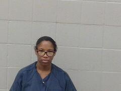 Mugshot of Lacrystal Matthews