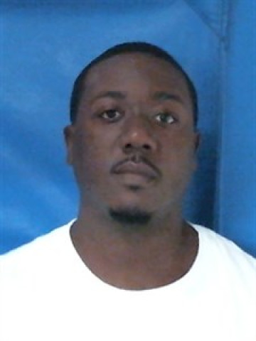 Mugshot of Courtney Deshon Kelly