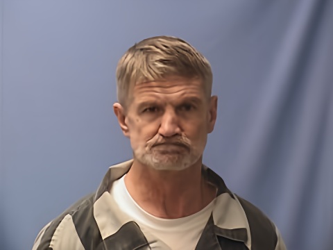 Mugshot of DEARL SUTTLES