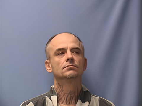 Mugshot of CHRISTOPHER ELLIOTT
