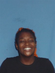 Mugshot of Tikeyonna Moniquenoel Hutchison
