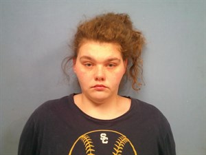 Mugshot of Courtney Chantel Crain