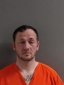 Mugshot of Scott E CHAISSON