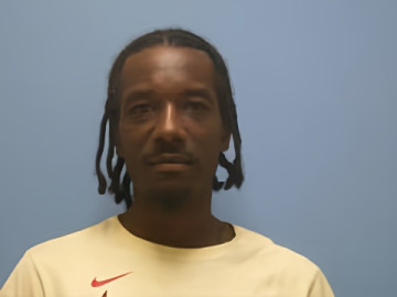 Mugshot of DIONSYUS T INGRAM
