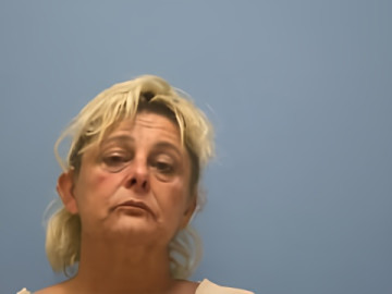 Mugshot of JENNIFER ELAINE HORTON