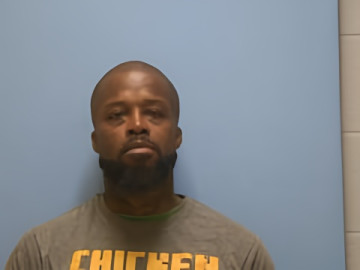 Mugshot of CORNEILIUS MARTEZ PORTER