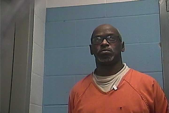 Mugshot of GREGORY L SUMMERVILLE