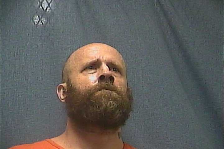 Mugshot of CHRIS SHAVER