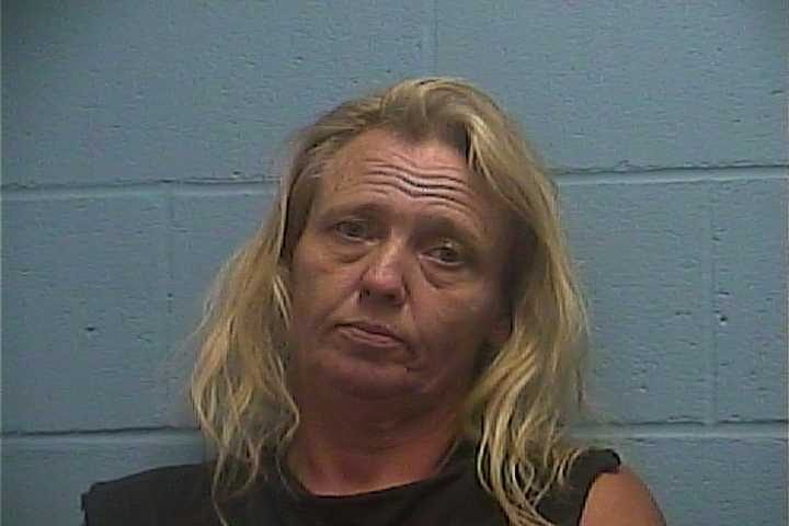 Mugshot of MARANDA W POOLE