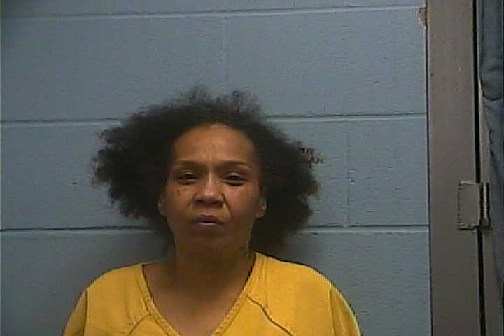 Mugshot of EBONY M CHRISTOPHER
