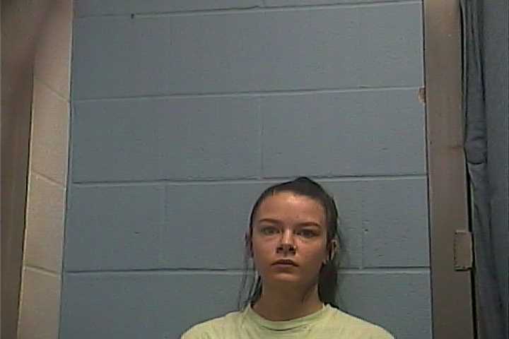 Mugshot of RAVEN T WALTERS