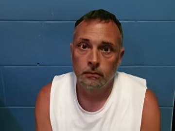 Mugshot of CHRISTOPHER D SPARKS