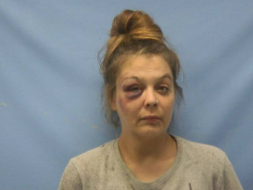 Mugshot of SARAH DAWN COFFELT