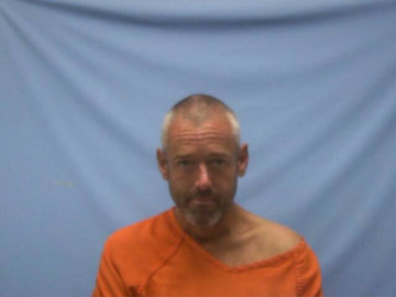 Mugshot of BRANDON DOUGLAS SNOW