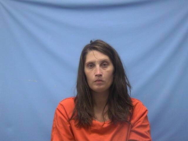 Mugshot of ROSIE ELLEN-NICOLE HULL
