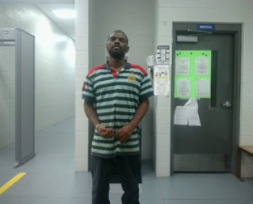 Mugshot of Takovey WOODS