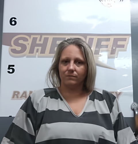 Mugshot of KATHERINE MARTINS
