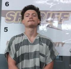 Mugshot of TRISTEN HOLIFIELD