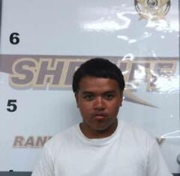 Mugshot of MOISES CRUZ