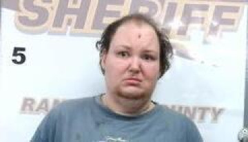 Mugshot of FARRAH DALTON