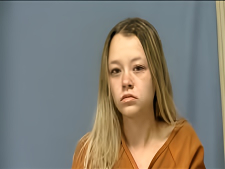 Mugshot of KEELIE MOORE
