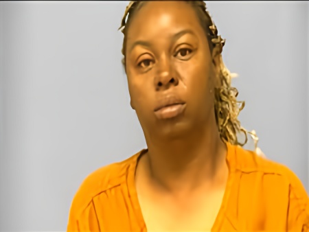 Mugshot of LYNETHA WILLIAMS