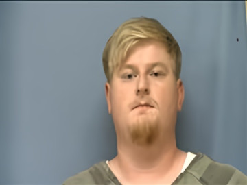 Mugshot of RAYMOND GAVEN