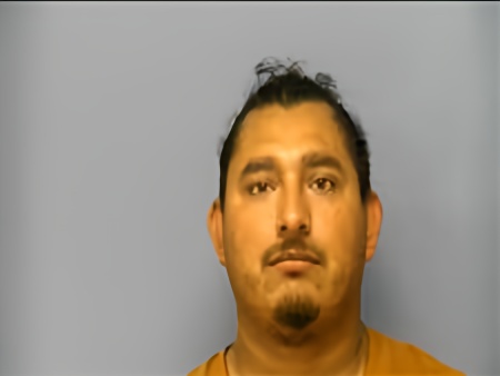 Mugshot of JAIRO DUBON