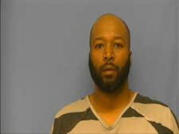 Mugshot of CLAUDIS WILLIAMS
