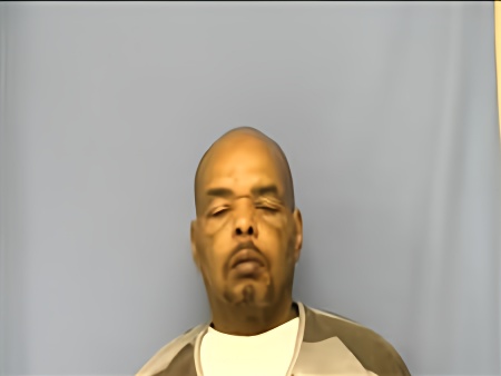 Mugshot of KENNETH ROBINSON