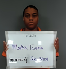 Mugshot of Tavona Michelle Marks