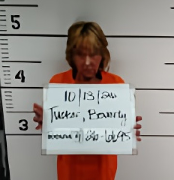 Mugshot of Beverly Dianne Tucker