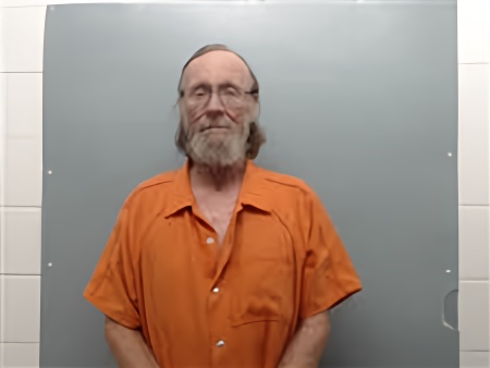 Mugshot of MICHAEL E SIKES