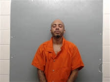 Mugshot of MAKEITHA MCROYAL