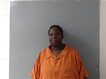Mugshot of LATONYA RENEE MOORE